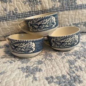 Vintage Royal China Company Currier and Ives Blue Wagon Tea/Coffee Cups